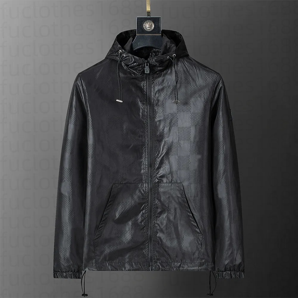 Designer mens jacket spring and autumn windrunner fashion hooded sports windbreaker casual zipper jackets clothing M-3XL