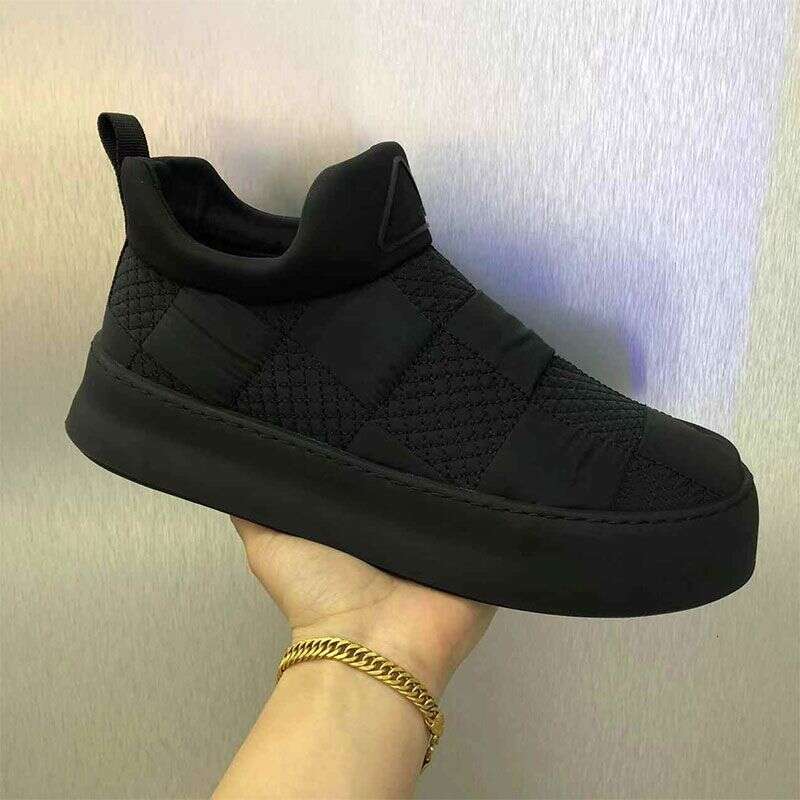 2024 Autumn Winter New Thick Sole Down Cotton Fashion Slip-On Men's Korean Style Casual Trendy Shoes