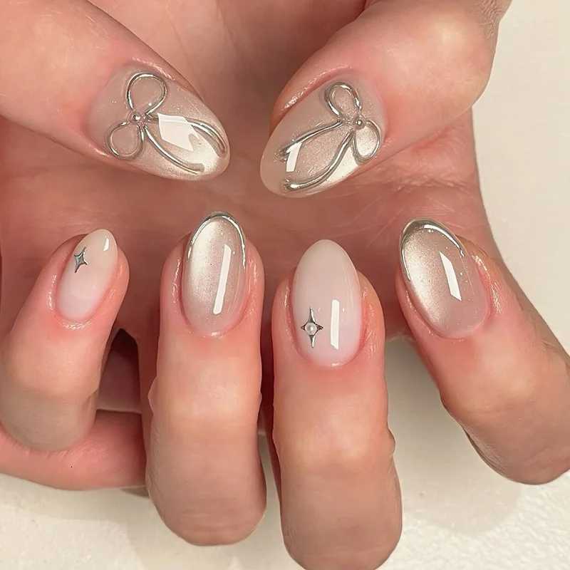 24Pcs Cats Eye Design Fake Nail with Pearl Short Round Head Press on False Nails Silver French Bow Pattern Full Cover Nail TipsT251215-image-1088420435