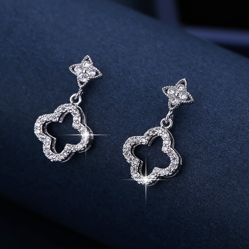 Designer Earrings With Simple Style And Micro Inlaid Zircon Elegant And Fashionable, Luxurious Jewelry In The Star Palace, High-end Accessories For