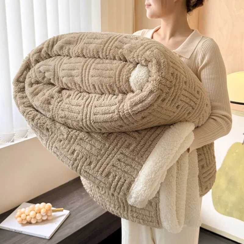 Winter Blanket Coral Fleece Blankets Office Shawl Nap Blanket Air Conditioning Duvet Bedding Warm Sheets 200230cm H251216-image-1088602183