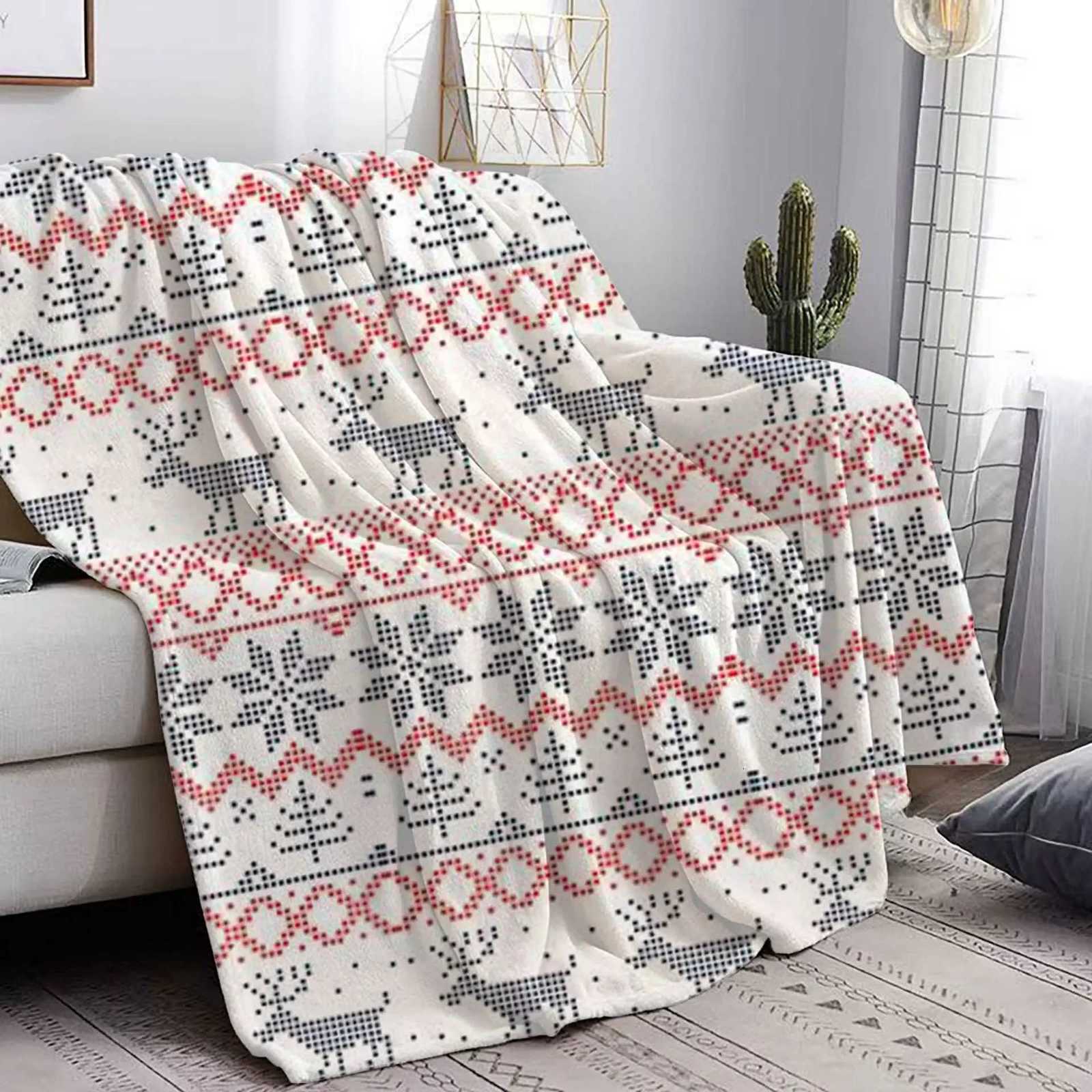 Christmas geometric theme digital-printed polyester Bedroom velvet flannel cover blanket Fleece soft cover blankets for beds H251216-image-1088602384