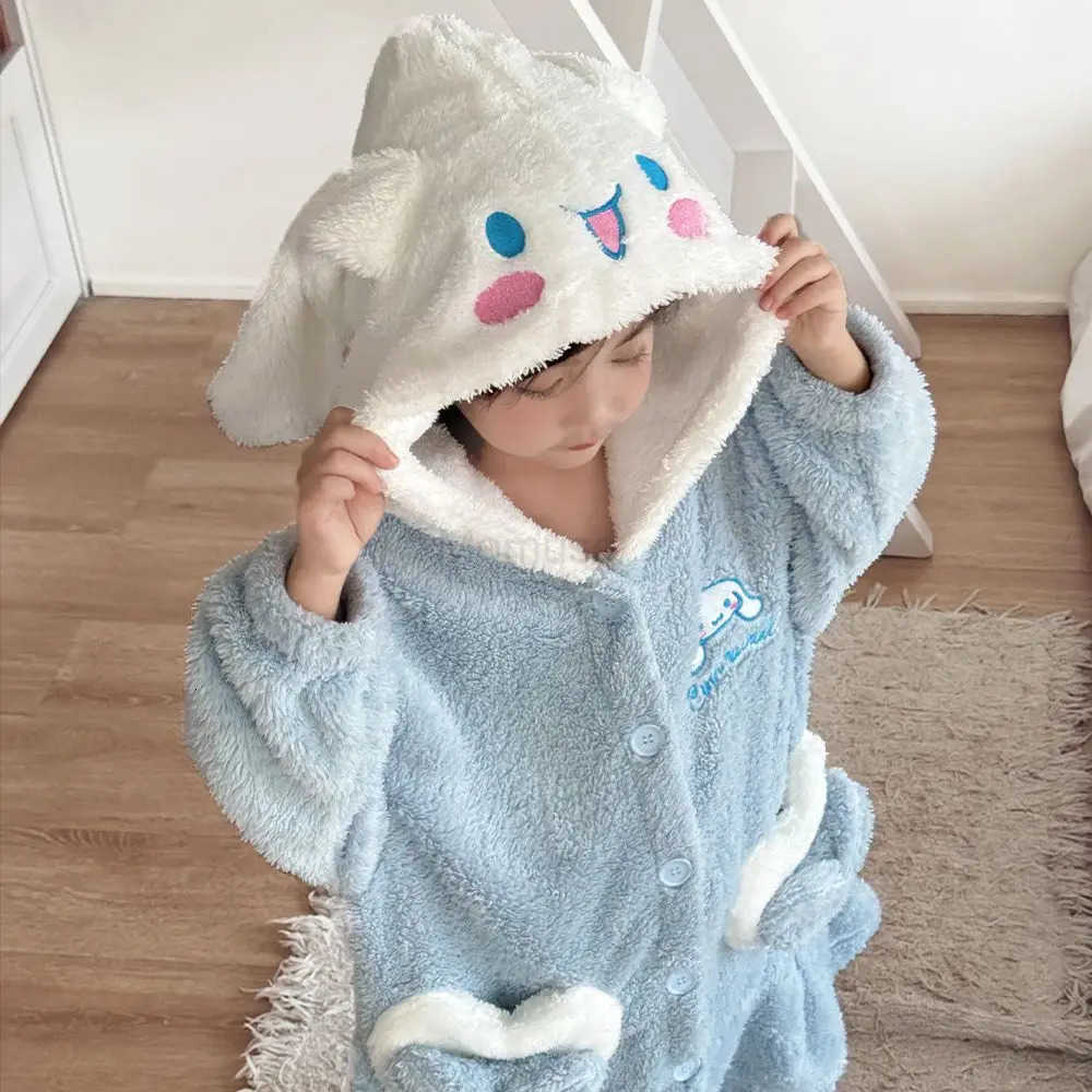 Sanrio Cartoon Cinnamoroll Childrens Velvet Night-Robe Anime Kawaii Coral Fleece Hooded Thicken Warm Soft Nightgown Winter Homewear H2512161-image-1088714046