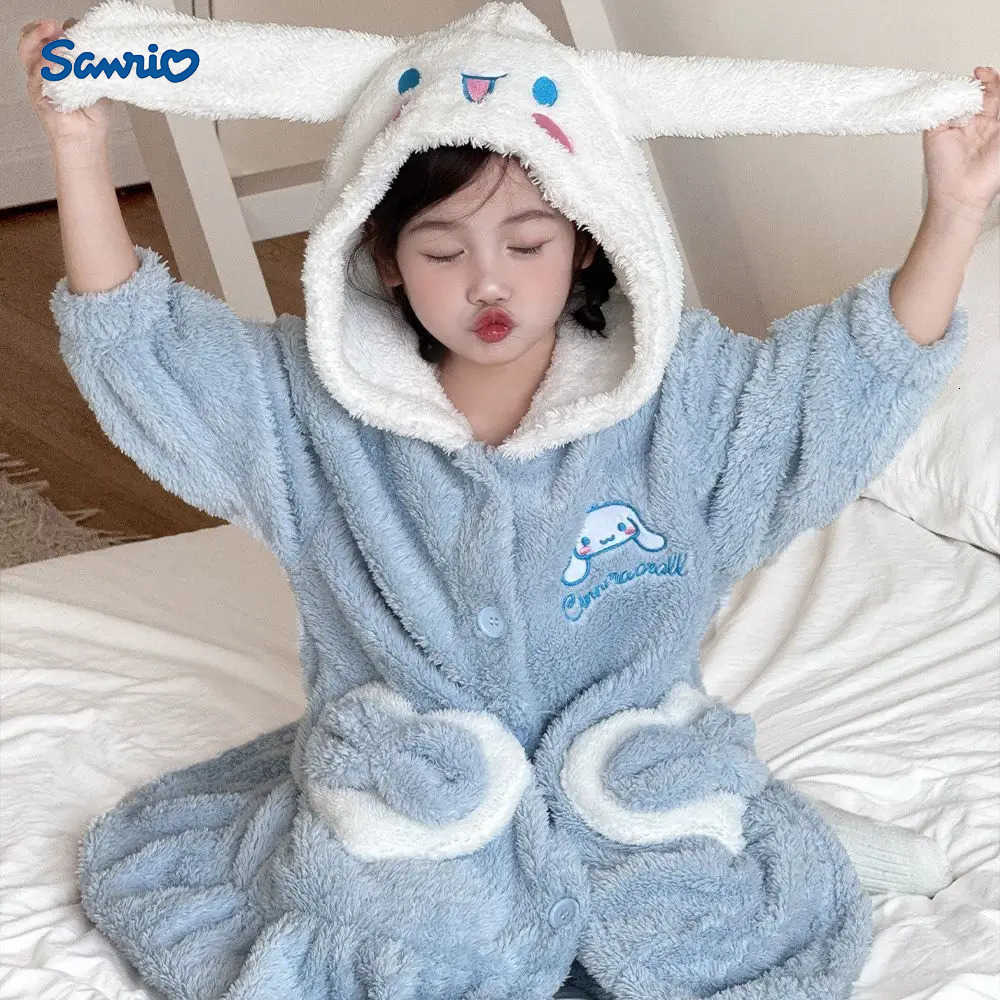 Sanrio Anime Kawaii Childrens Velvet Night-Robe Cartoon Coral Fleece Hooded Thicken Warm Soft Embroidery Nightgown Winter Homewear H251216-image-1088666673