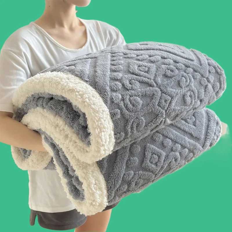 2025 autumn and winter new solid color Tafu fleece blanket dual-purpose quilt cover blanket office shawl blanket no pillowcase H251216-image-1088600425