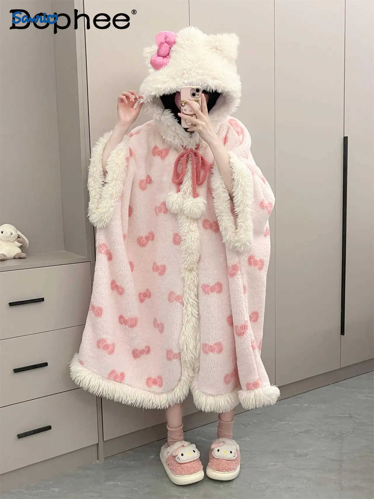 Sanrio 2025 Autumn Winter New Sweet Princess Style Coral Fleece Hooded Pajamas Japanese Cute Girl Cartoon Print Nightgown Homewear H251216-image-1088666028