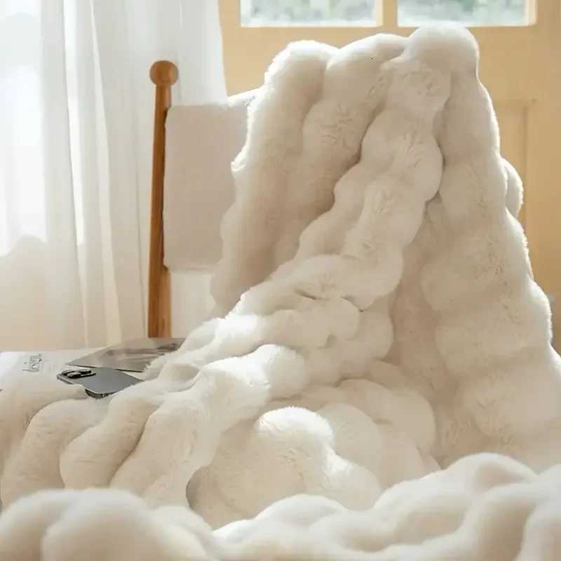 CozyFaux Rabbit Soft Warm 1pc Cozy Faux Rabbit Fleece Blanket Throw for Bedroom Guest Room Living Room Student Dormito H251216-image-1088601582
