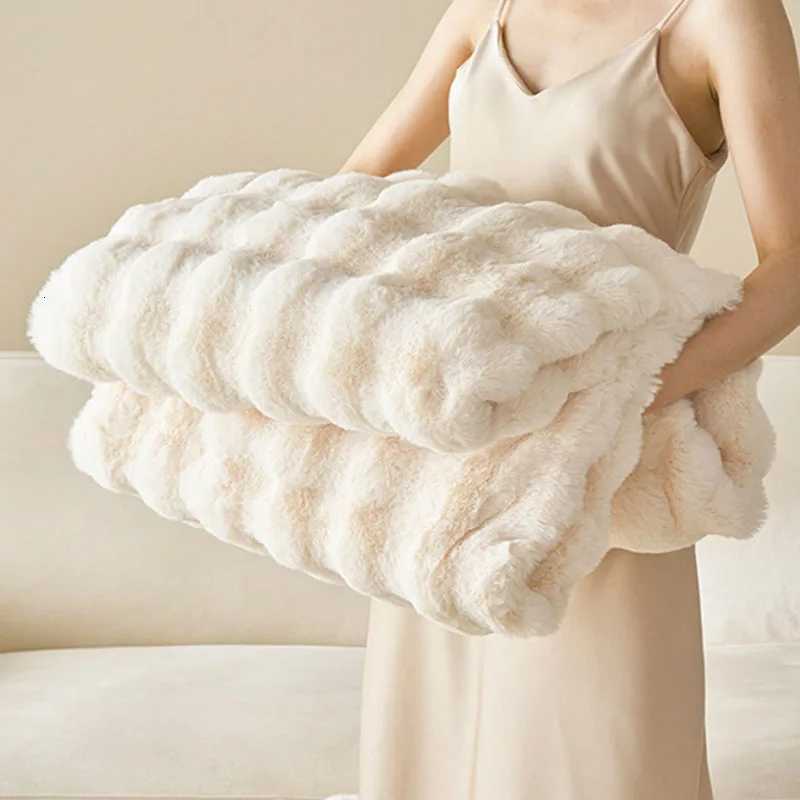 High Quality Faux Rabbit Fur Blanket Thick Warm Solid Color Sofa Cover Blanket High End Comfortable Quilt for Autumn Winter H251216-image-1088601143