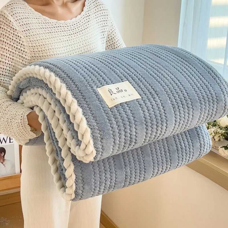 Solid Luxury Throw Blanket for Sofa Winter Blanket King Size Home Warm Plaid Comforter Bedspread Bedding Sheet H251216-image-1088602157