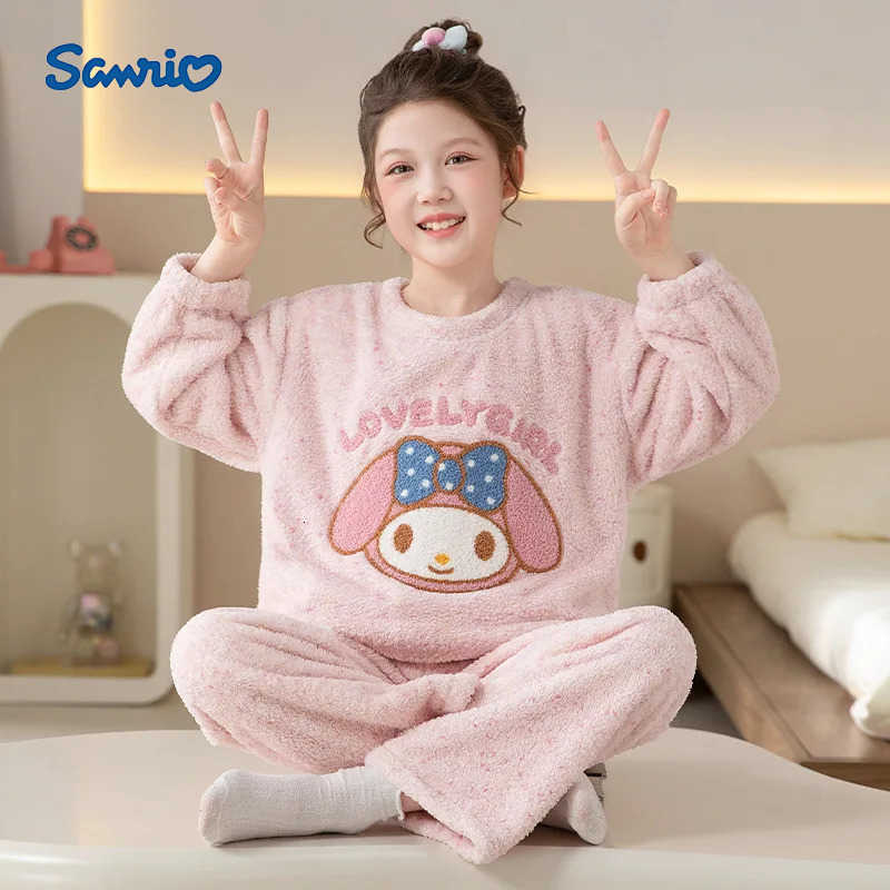 Sanrio 2Pcs Childrens Coral Fleece Pajamas Melody Girls Autumn Winter 2025 New Winter Flannel Girls Half Velvet Home Clothes H251216-image-1088664038
