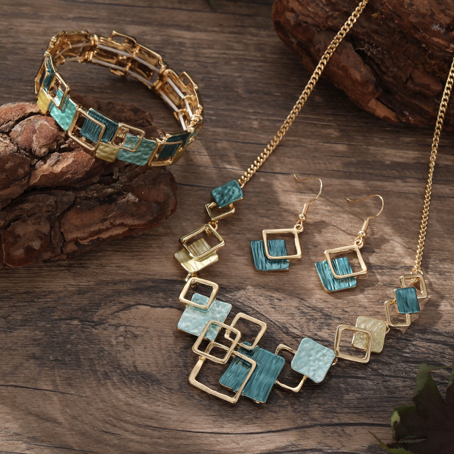 Collier de créateur bracelet boucles d'oreilles ensemble de bijoux style ethnique bohème résine forme carrée boucles d'oreilles colorées collier