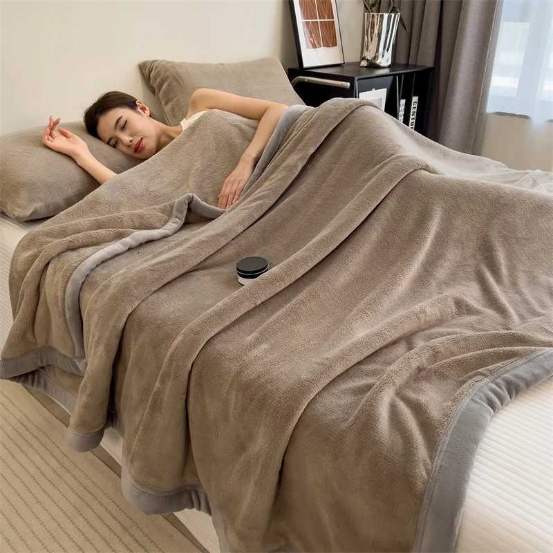 Double Layer Solid Color Milk Velvet Blanket Autumn Winter Thicken Warm Plush Blanket for Bed Sofa Single Double Thick Bed Sheet H251216-image-1088601996