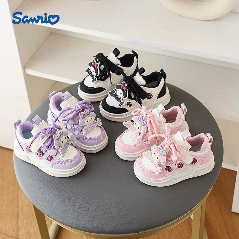Sanrio chaussures de sport pour enfants2025automne nouvelles chaussures de planche décontractées rétro filles simples chaussures plates enfant ch