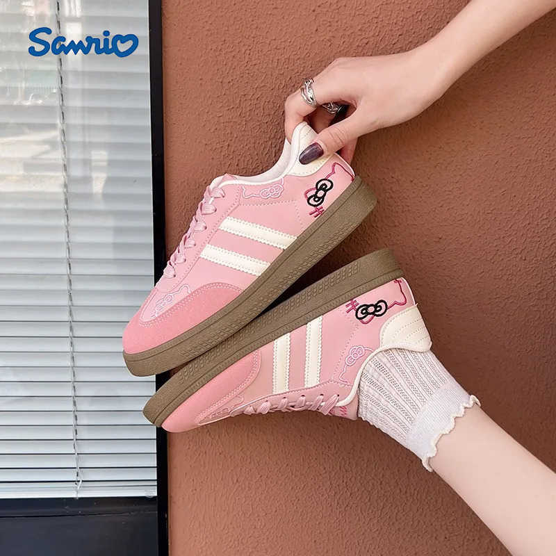 Sanrio 2025 New Plus Size Womens Vulcanize Shoes Outdoor Walking Mixed Colors Low Heel Lace Up Sneakers Versatile Ladies Casual Shoes H251217