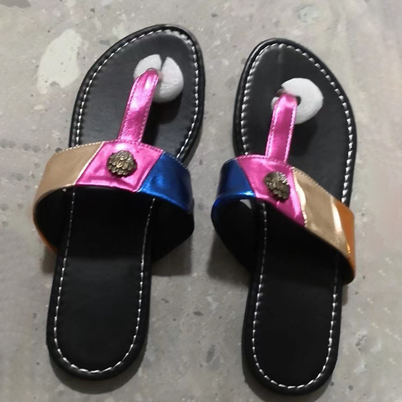 Femmes fond plat épissure arc-en-ciel sandales concepteur tête d'aigle diamant pantoufle été plat chaussures de plage tongs 997