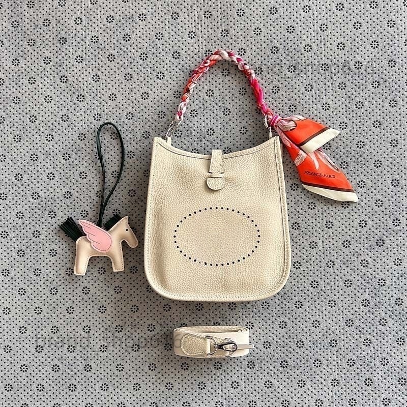Summer H Trendy Versatile Evelyn Small Bag Single Shoulder Cowhide High End Retro Leisure Fashion Bag With Gift Box Silk Scarf Pony