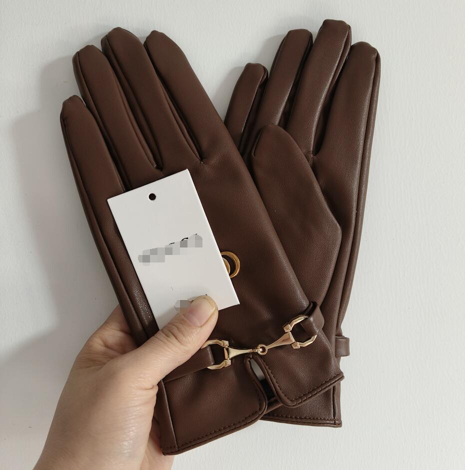 Winter gloves designer letter women mens designer gloves keep warm five fingers pink khaki black grey five fingers luxury glove thicken fashionable