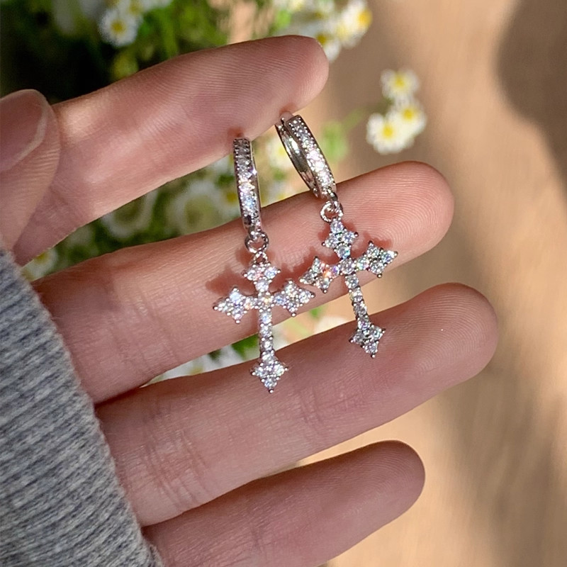 Super Shiny Zircon Cross Pendant Simple Fashion Commuting Versatile Light Luxury High-end Feel Earrings Wholesale-image-1089208131
