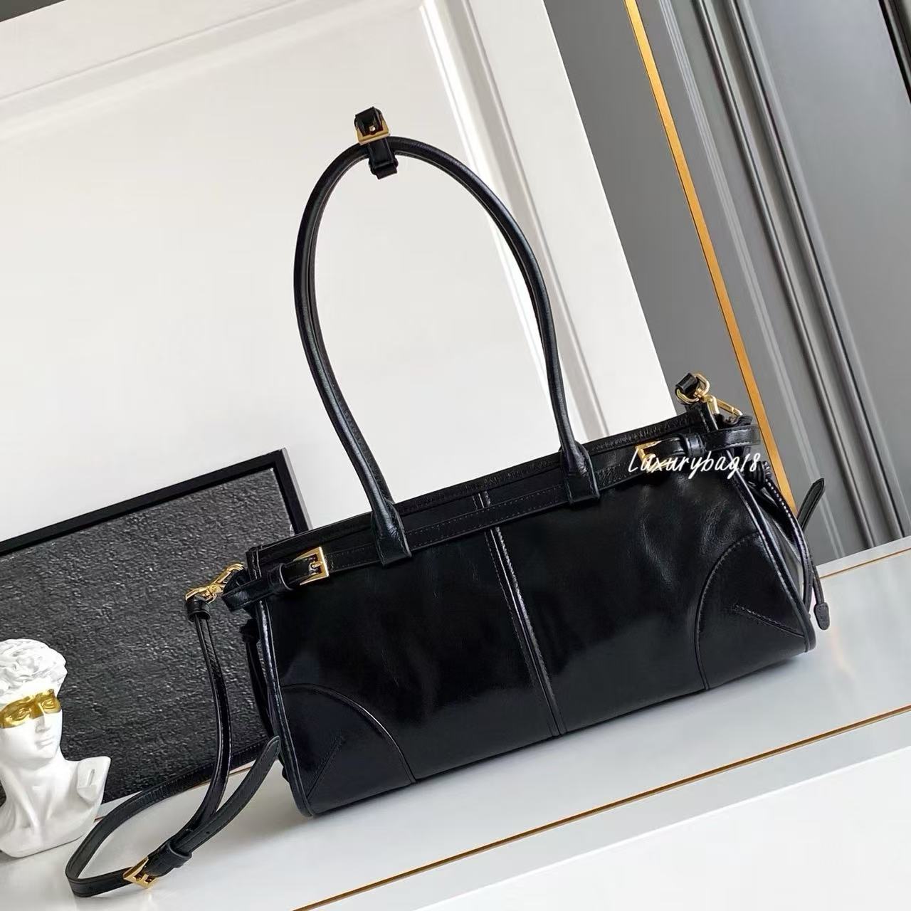 10A designer bag soft lux luxury bag womens handbag tote bag soft oil waxed cowhide luxurious handbag casual high quality new model bag gift packagi