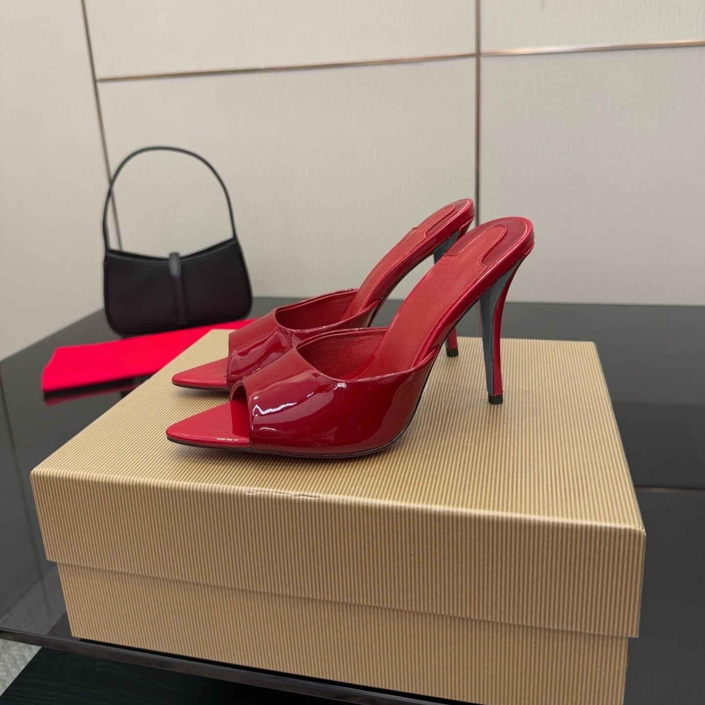Miss Z Pointed Toe Mules Luxury designer women slip on Patent Leather Stiletto New fashion beach Elegant high heel mule shoes Factory footwear