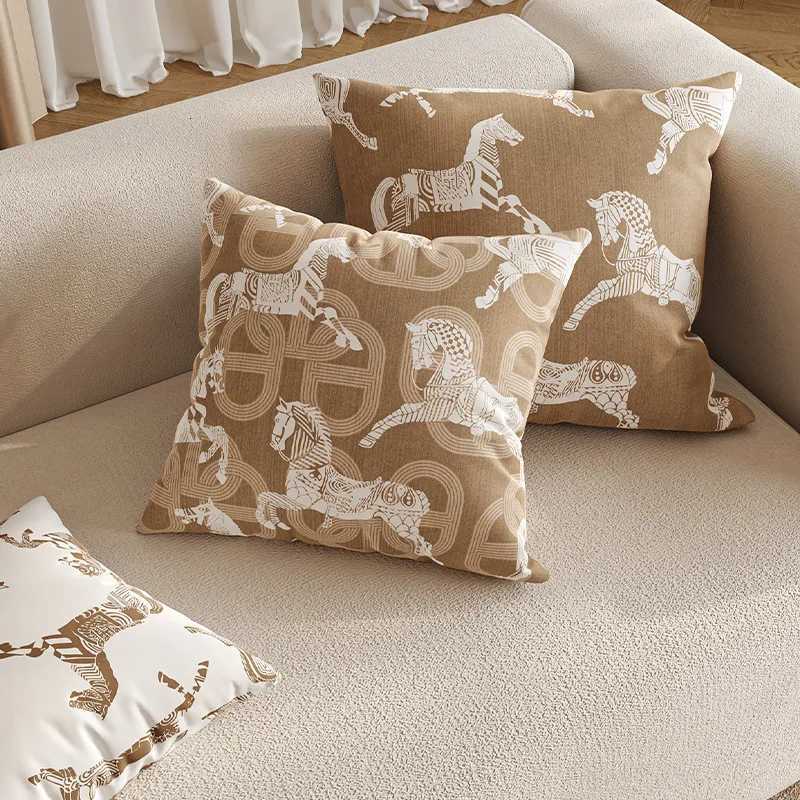 Vintage Printed Cushion Cover French Style Velvet Horse Print Cover Decorative Luxury Living Room Sofa Bedroom case Y251223-image-1089386607