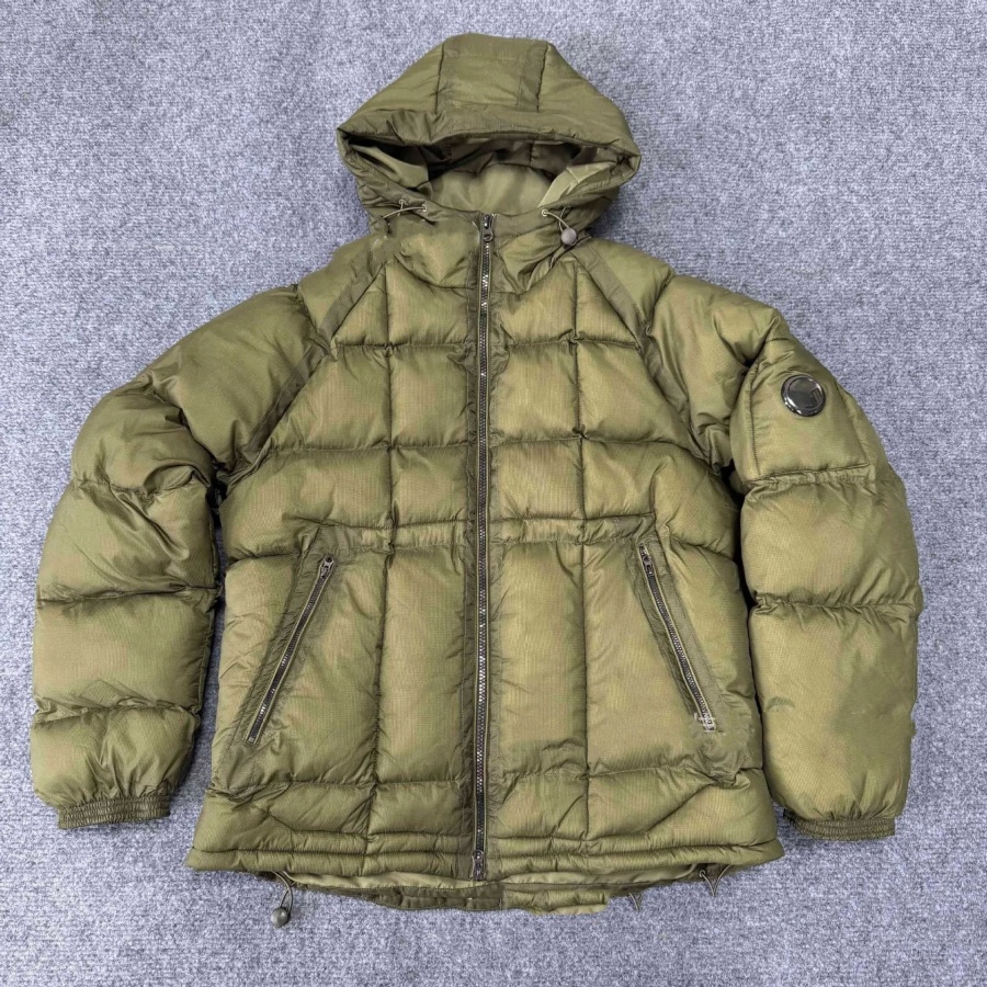 Company Puffer Jacket Mens Designer Down Coats With Goggle Lens Label Thickening Winter Cpity Puffer Down Outdoor High Quality Waterproof Down Fille