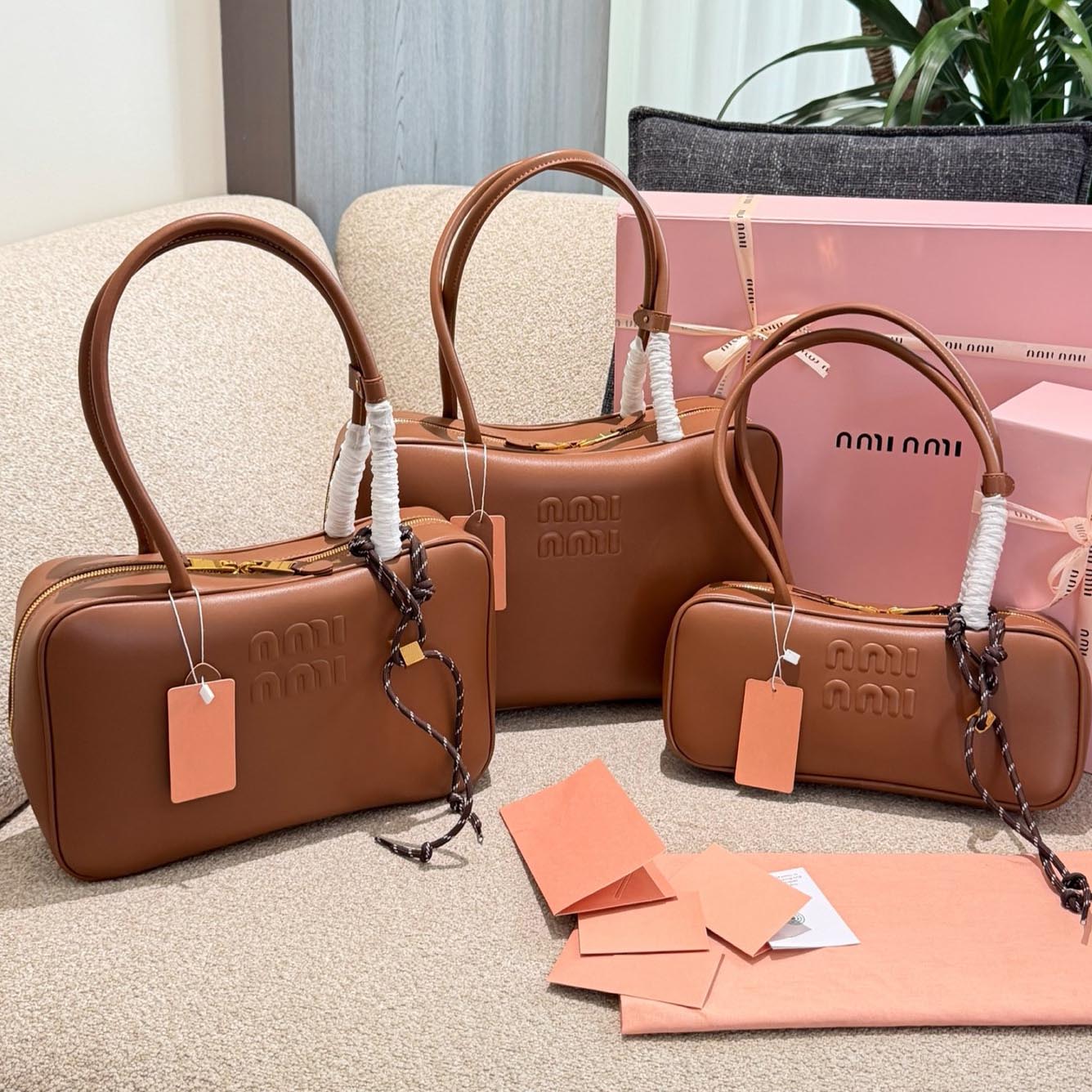 Retro Motorcycle Tote Bag Designer Bag Leather Handbag Woman Shoulder Crossbody Bags Fashion Handbag Black Tan Motorcycle Armpit Bag