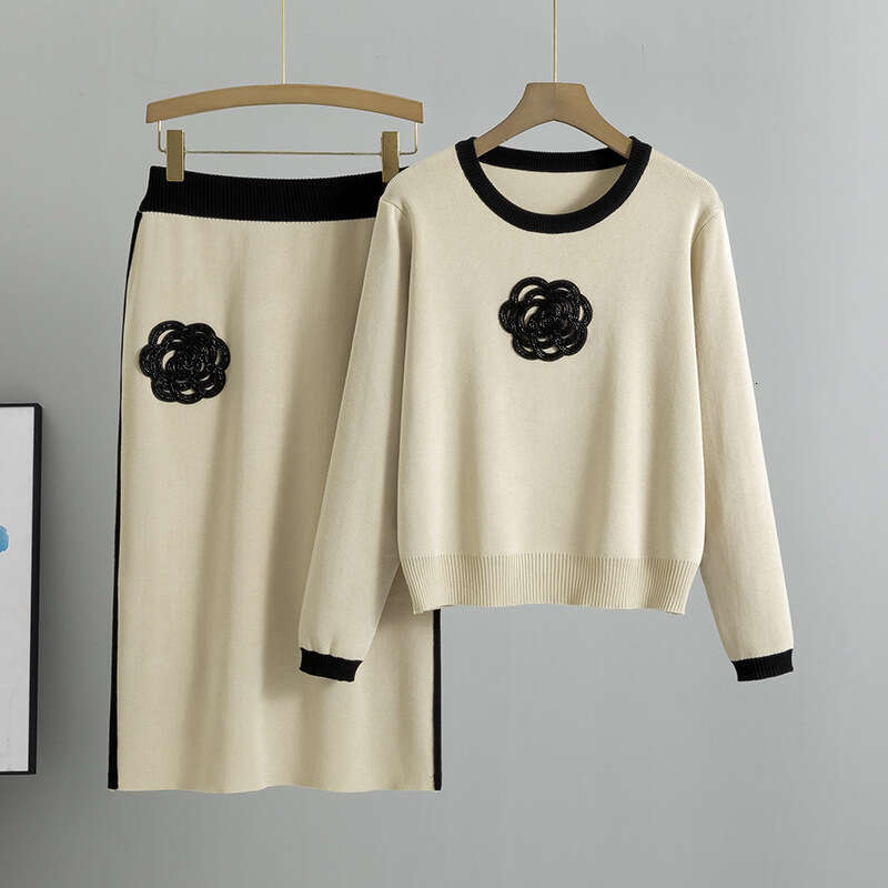Women's Two-Piece Skirt and Top Set, Preppy Knit Sweater With Long-Sleeve Round-Neck Top and Knee-Length Low-Waist Skirt - Beige/Cream and Black, Fl