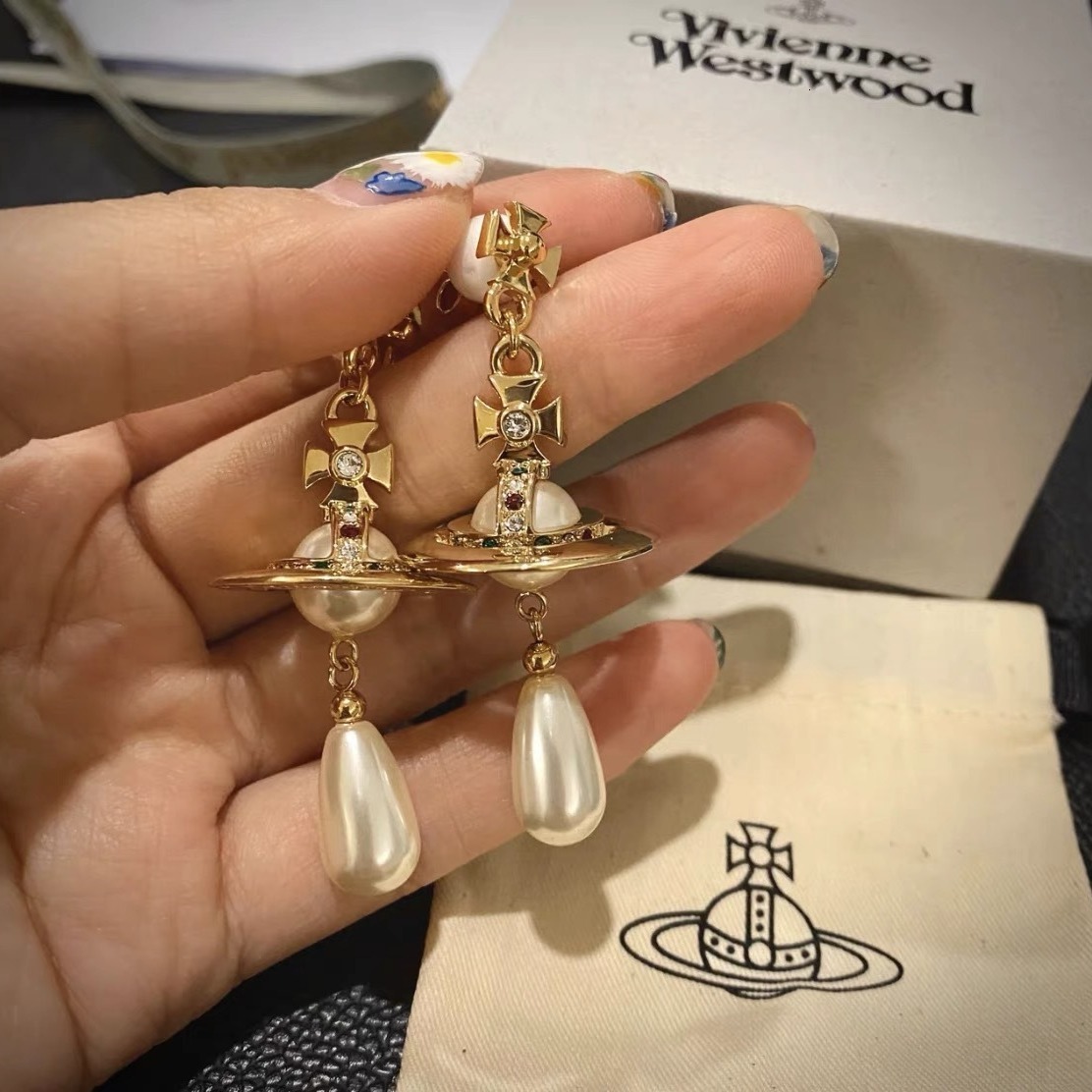 Designer Viviane Jewelry Weswood Classic Three-dimensional Planet Water Drop Tassel Earrings 1-1 Nana Same Style Empress Saturn Ufo Pearl Earrings f