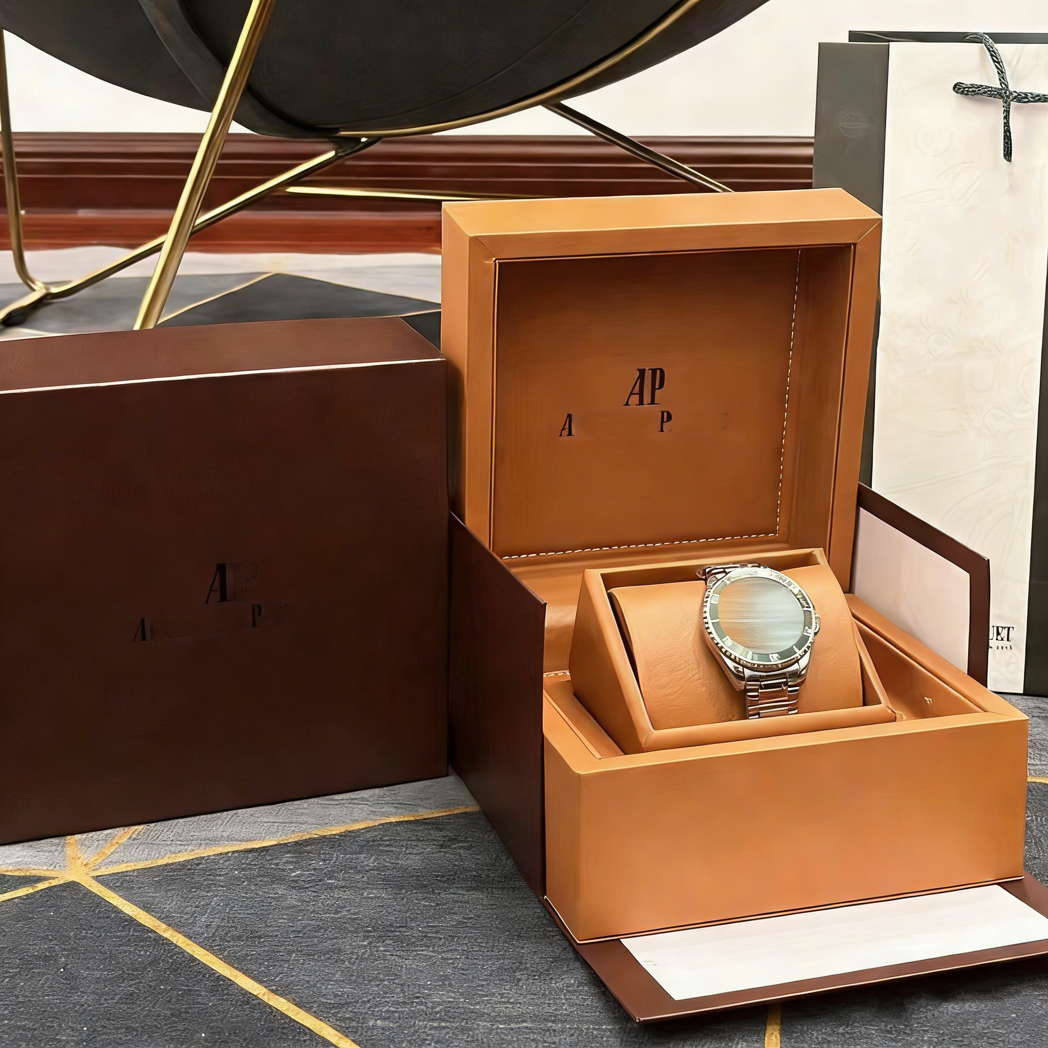 Designer Khaki Watch Box Premium Storage Display Case With Certificate and Label Luxury Design Watch Protective Packaging Box for High-End Timepiece