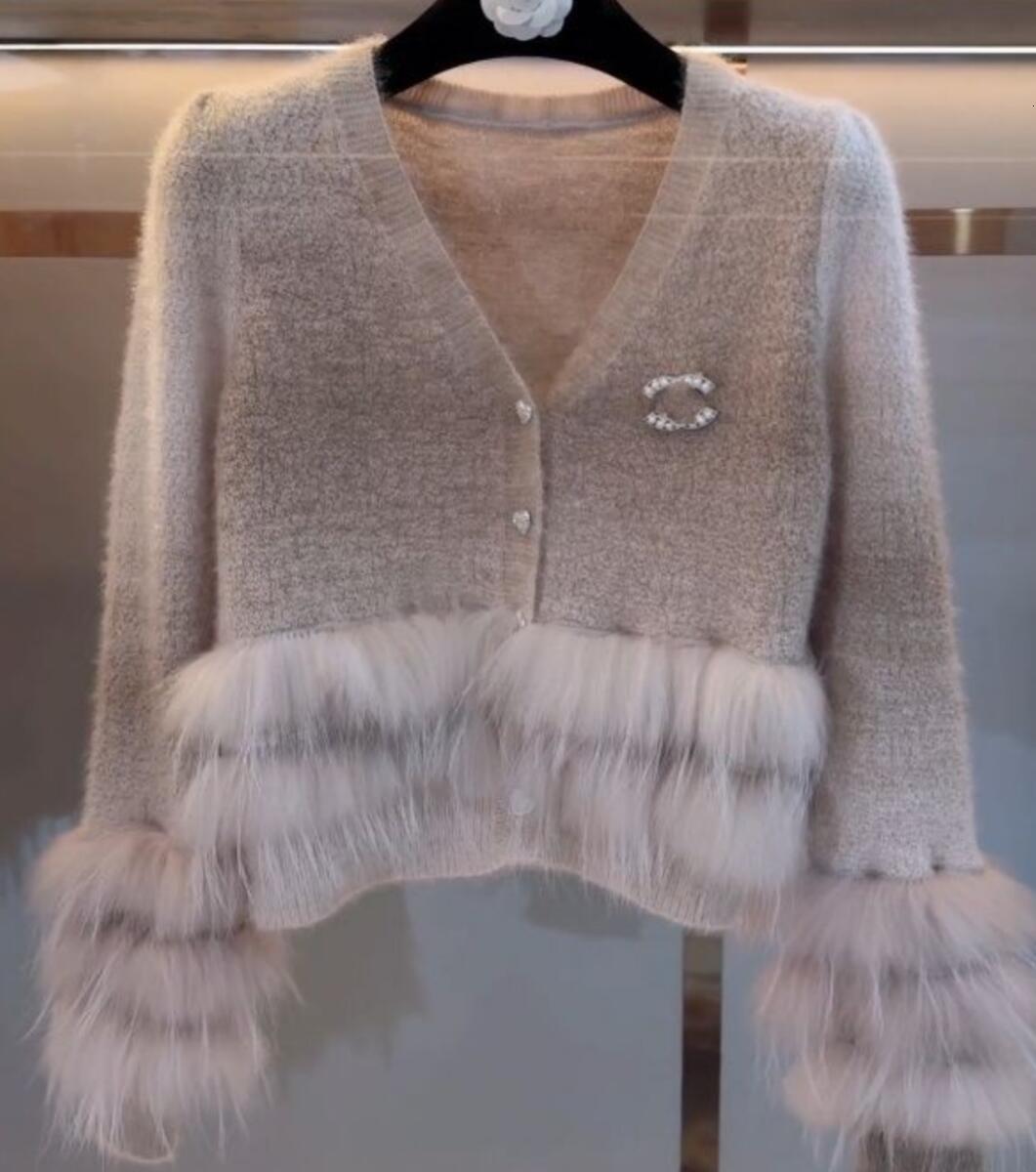 Women v-neck single breasted logo pin patchwork gradient color fur bottom designer sweater cardigans SMLXLXXL