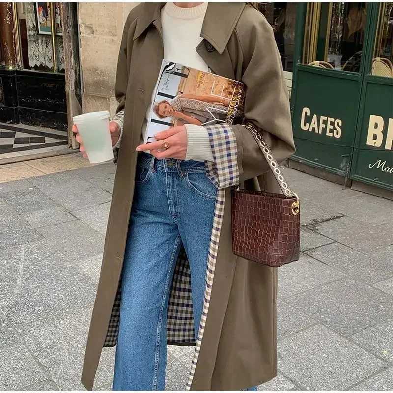 Femmes Mode longue Trench manteau rétro perte simple boutonnage jas herfst en hiver revers haute rue tempérament jasT251226