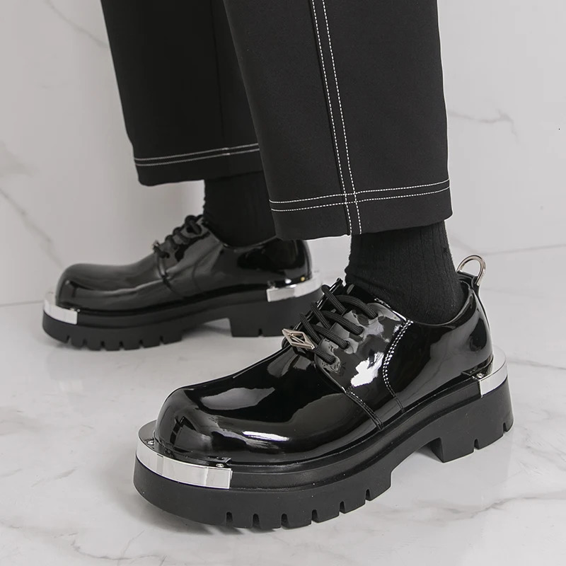 personalized thick-soled mens large-head work shoes casual Korean-style height-increasing British punk leather shoe trend 251225