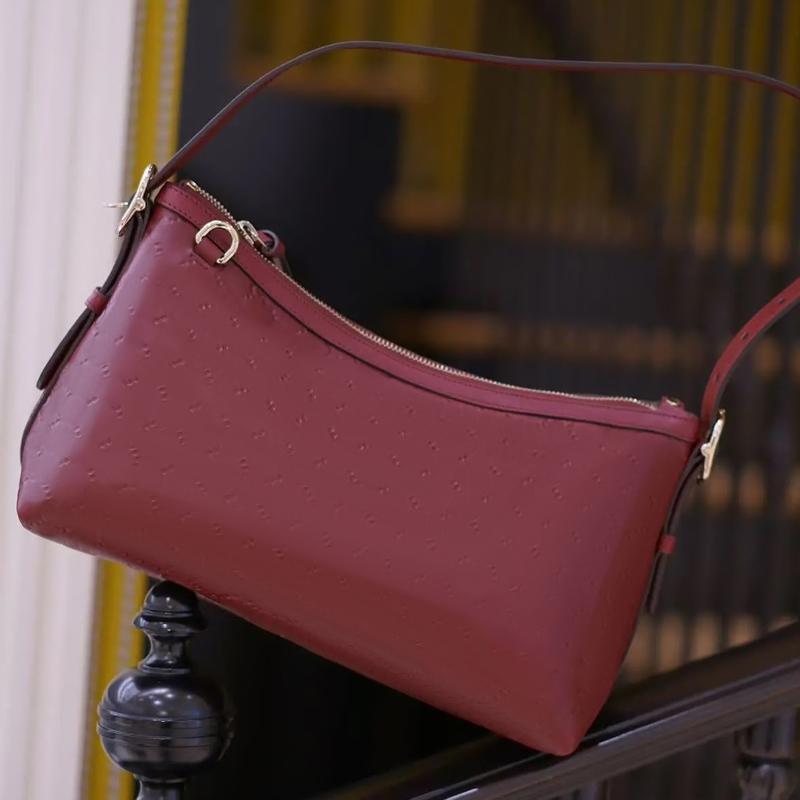 Casual Hobo Vintage Underarms Sac Designer Vieille Fleur pour fille Sac à main en cuir Sac de Luxe Femmes Fourre-tout Classique Messenger Sacs Em