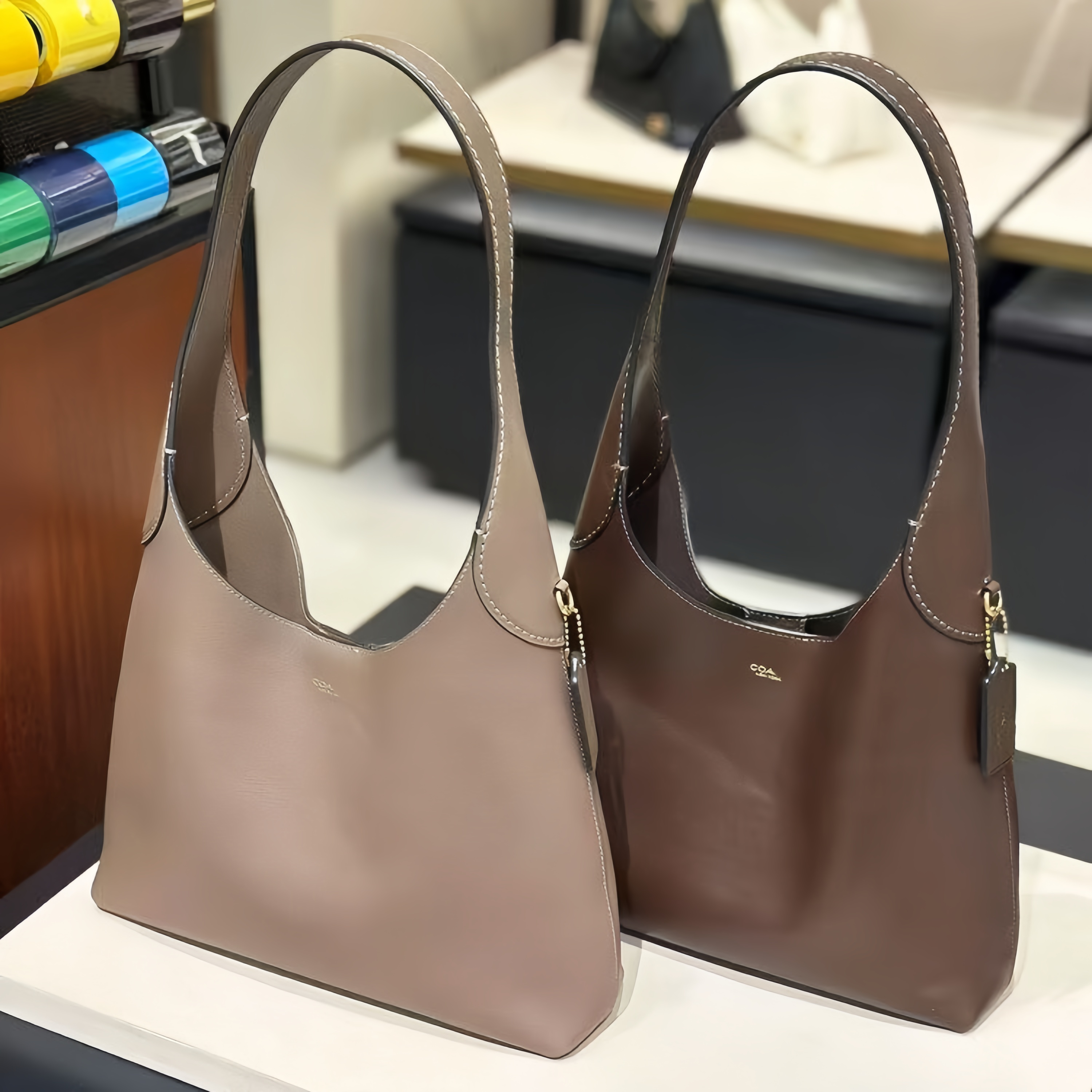 Luxury Designer bags high quality brooklyn bag 23 28 39 YN bag Womens mens handbags Large capacity tote bag fashion leather crossbody Shoulder Bag t