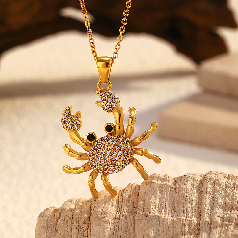 Collier avec pendentif en forme de crabe 18 carats pour femme, nouveau style européen et américain, vente chaude sur Amazon, personnalité de plag