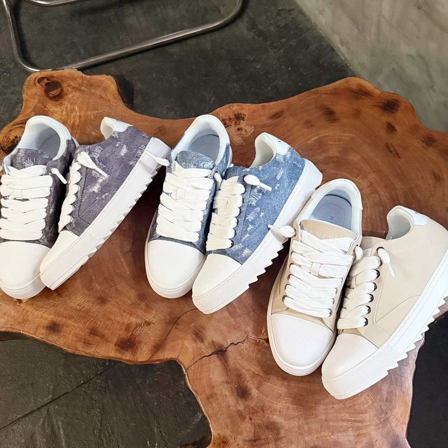 11s Designer sneaker Women Casual numeris shoe Man canvas Denim Leather trainer Luxury track walk youth Run Flat shoe Rubber sole athletic tennis sp