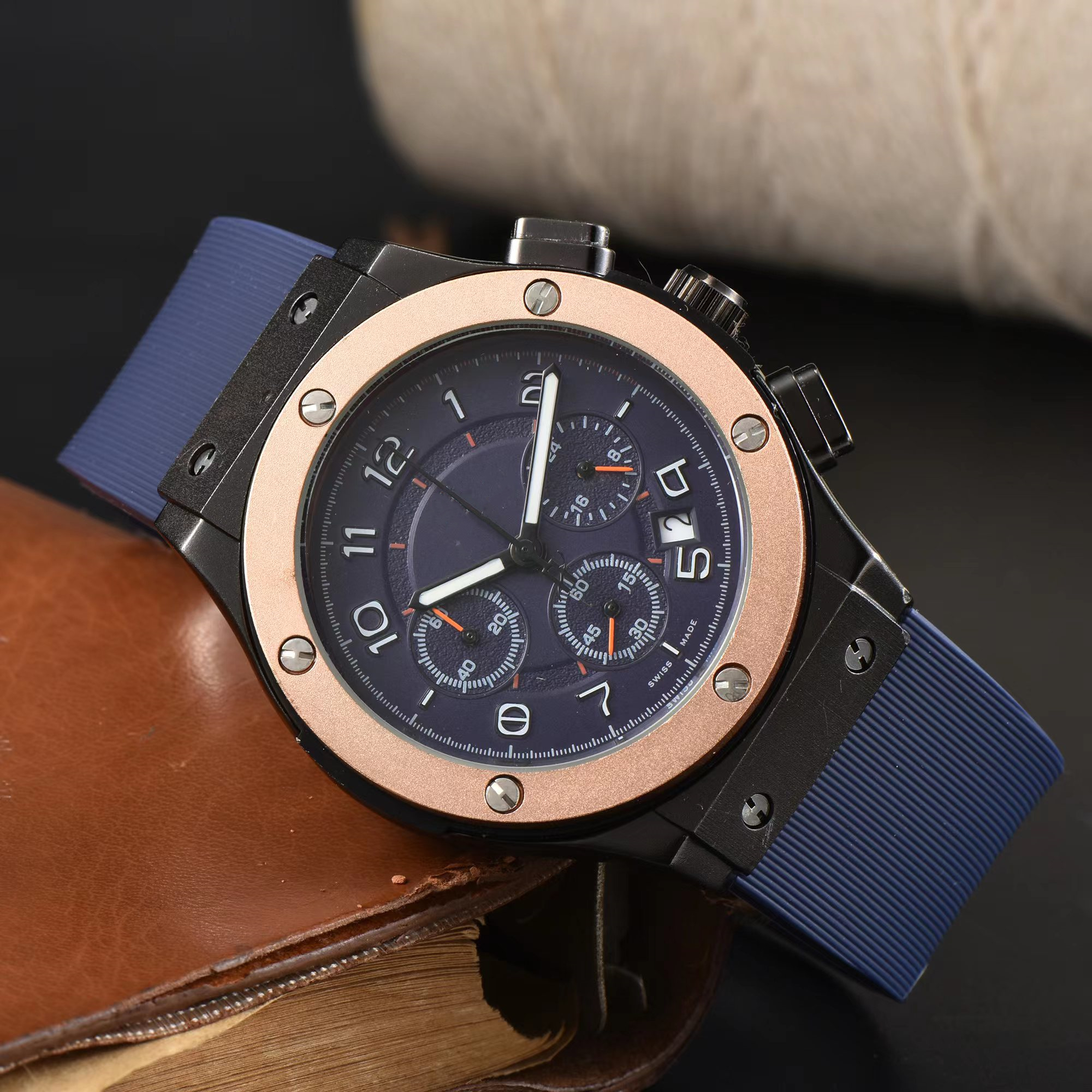 2026 NEW Luxury mens womens watches HUBLTity Quartz High quality 6-pin multifunctional watch Rubber strapluminous gifts men stainless steel Wristwat