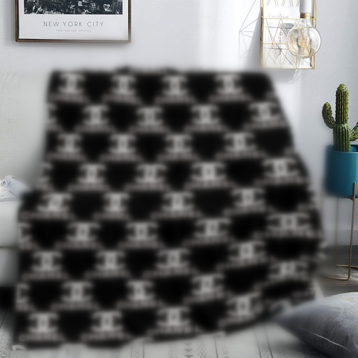 Designer personalized trendy fashionable pattern printed flannel cover bed sheet and blanket-image-1112135218