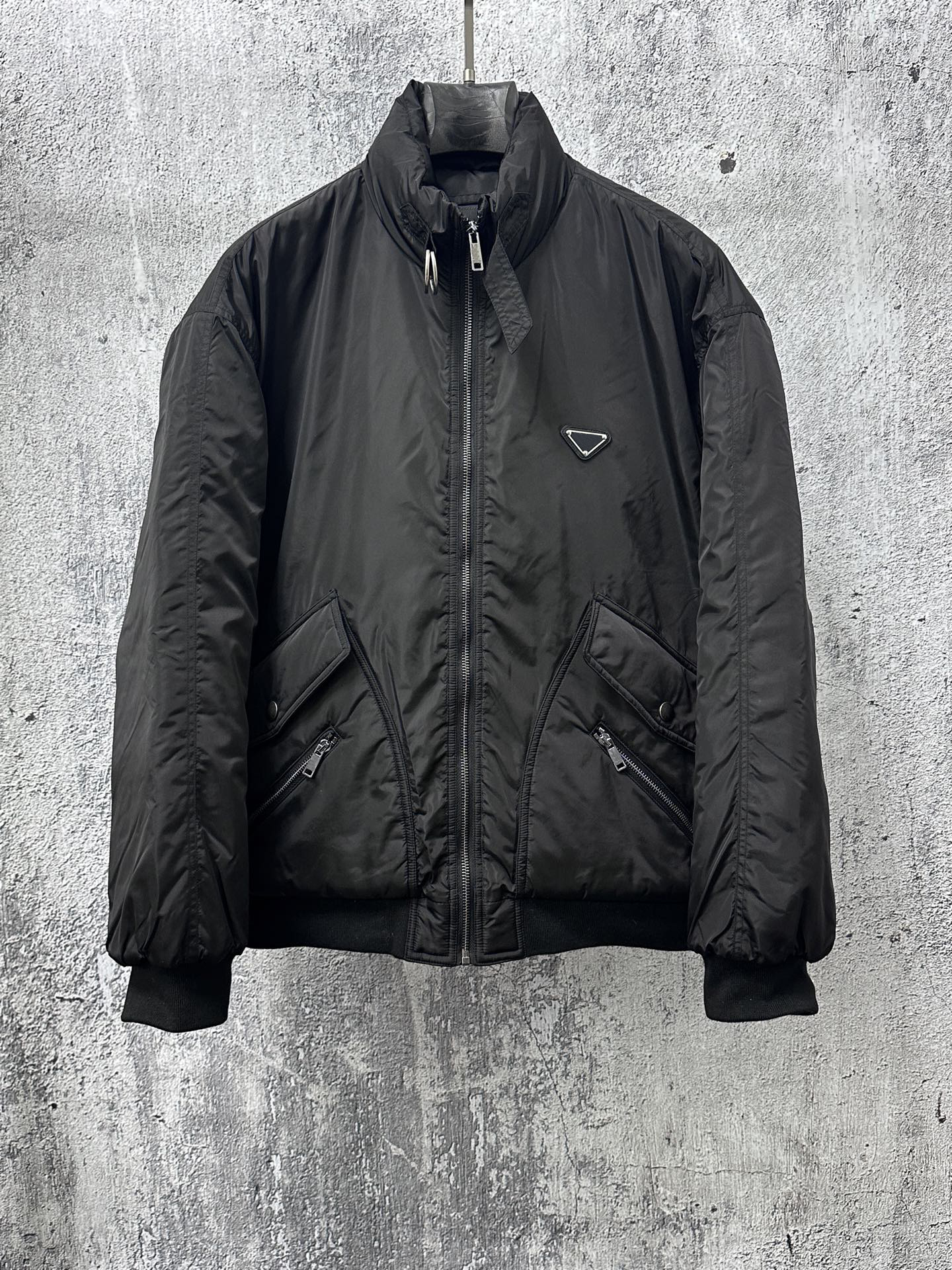 Autumn and winter luxury designer jacket with fashionable zipper pockets and splicing design US size highend brand men's black casual jacket
