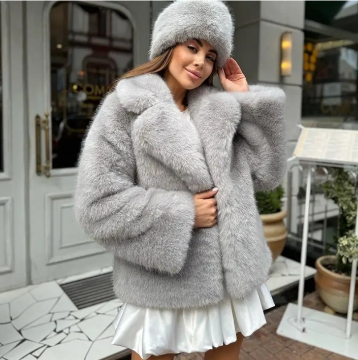 Veste longue en peluche pour femme, manteau exclusif à col à revers, marque Chic, à la mode, confortable, rembourré, en fausse fourrure, vêtement