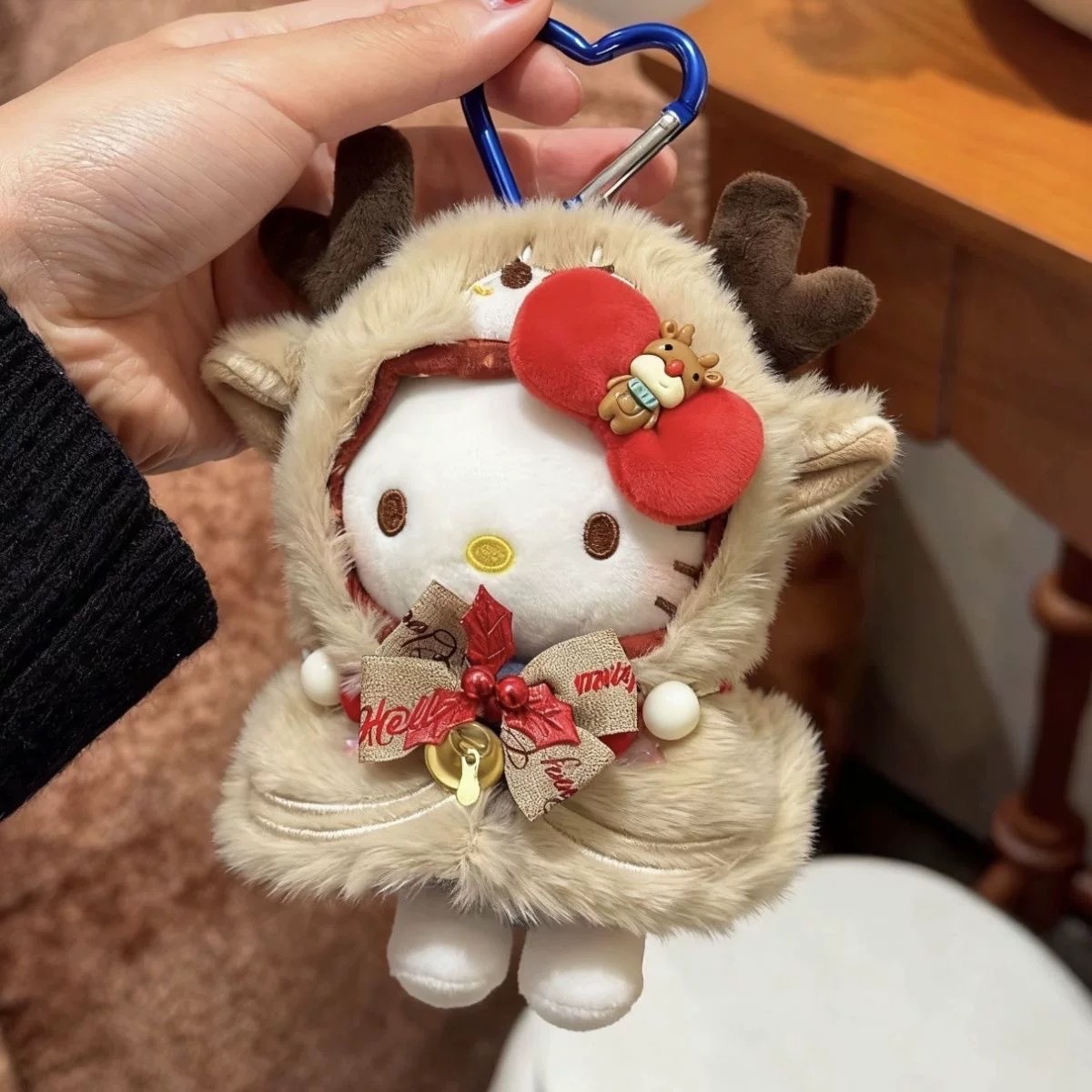 Livraison gratuite, ornements d'arbre de noël à la mode et polyvalents, sacs pendentifs, jouets en peluche, porte-clés, décorations suspendues, c