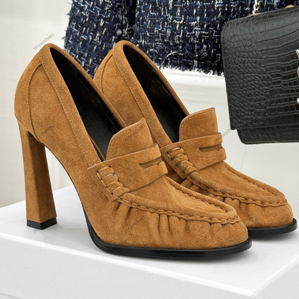 Escarpins pour dames Designers Femmes Mocassins à talons hauts Talon épais Bouts ronds Top qualité Cuir de vachette en daim plissé supérieur 10,5