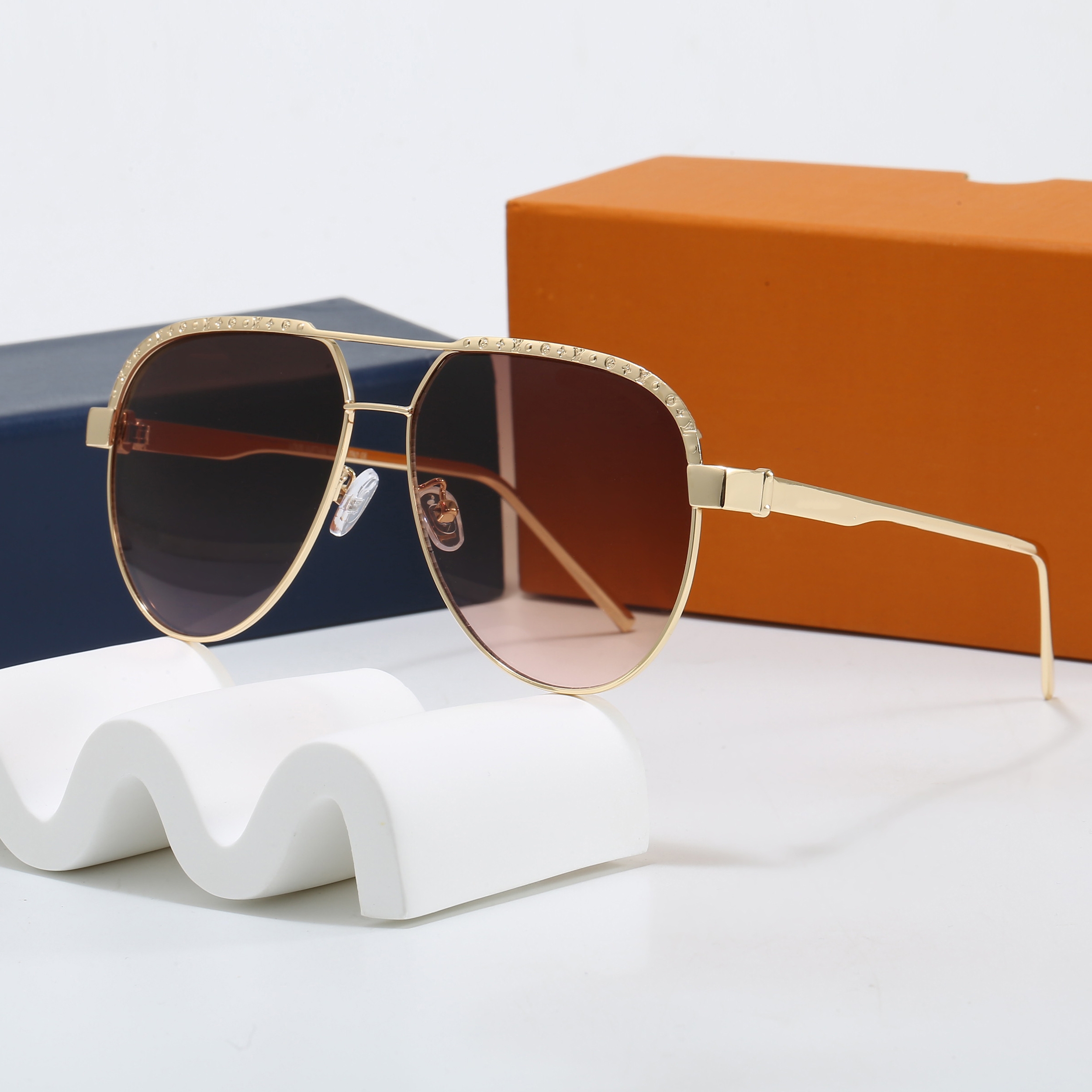 luxury designer sunglasses for men women Sunglasses mens man Vintage fashion attitude Shaded Pilot Gold Brown shaped cat eye uv400 protective cool c