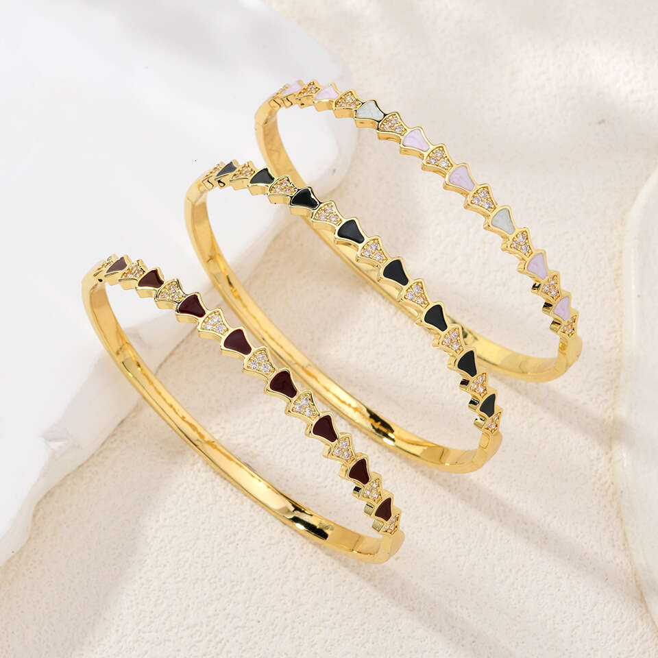 Bracelet classique en diamant pour femmes, motif de cloches, en Zircon, tendance, fermoir Simple, bijoux à la mode, nouvelle collection 2026