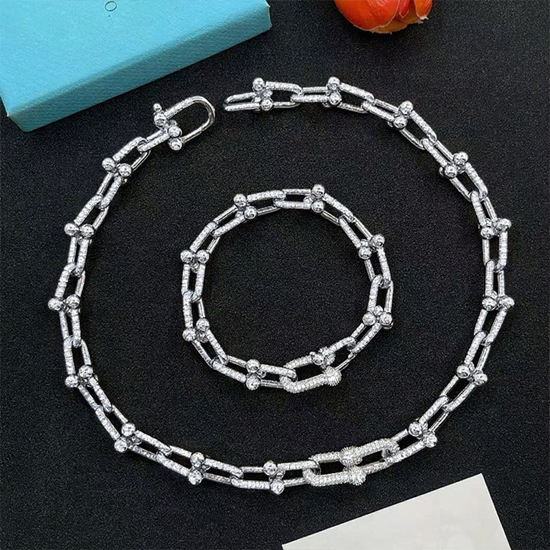 Luxury Crystal T Bracelet Classic Horseshoe Buckle Chain Bracelet High Quality Stainless Steel Bracelet Designer