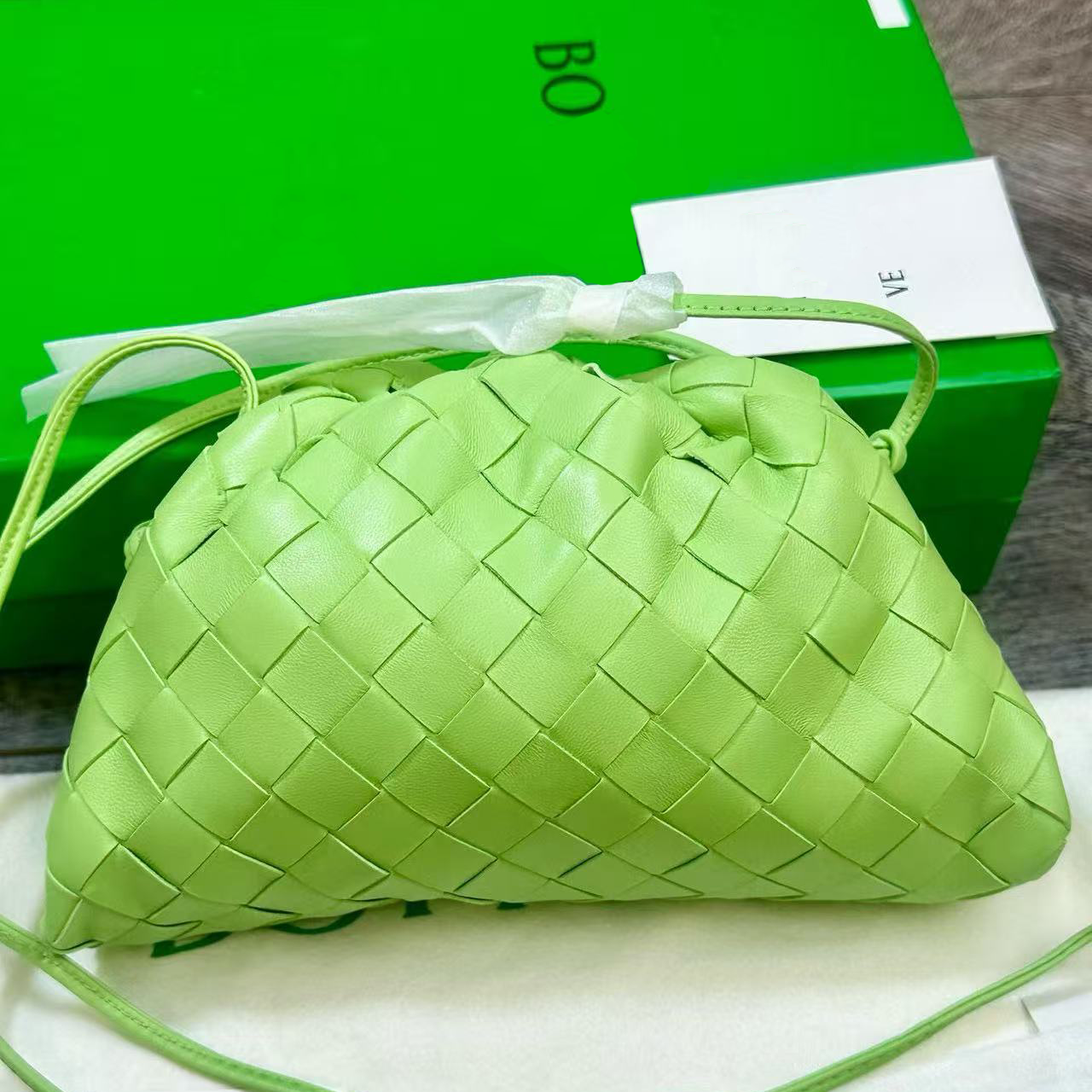 10A quality woven cloud Mini pouch clutch bag Fashion Woman real Leather satchel Luxurys designer shoulder bag mens tote handbag purse pochette s