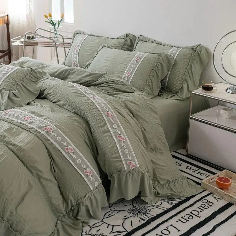 KKJJ Chic Pink Cotton Flannel Bed Spread Ensemble Complete with Coordinating Sheeting-image-1064668144