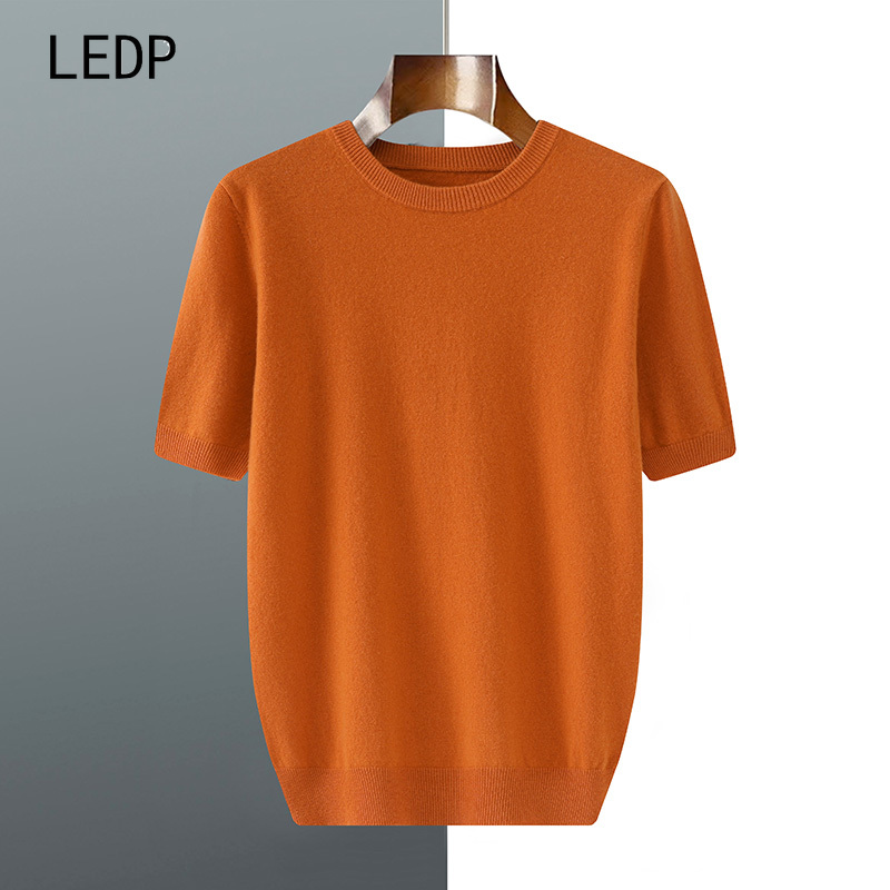 210191 T-shirt mécanique volant de la colonne vertébrale grande interface neuronale du corps artificiel des femmes