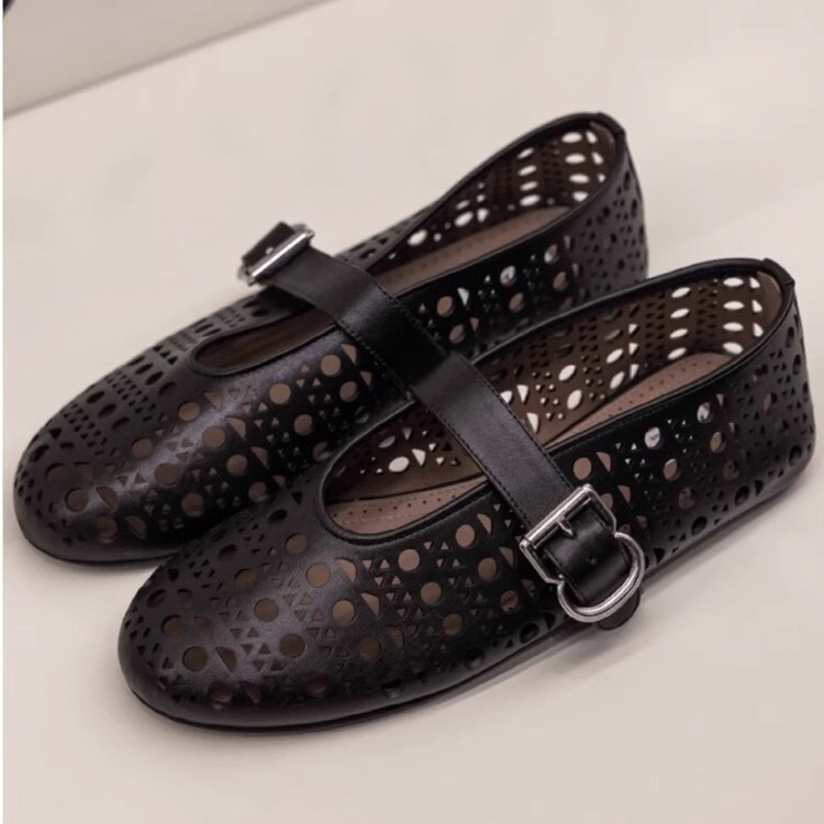 Designer de luxe talons plats chaussures de cheville femme creux en cuir mocassins japonais style rond ballet mary jane femmes modes de mode déco